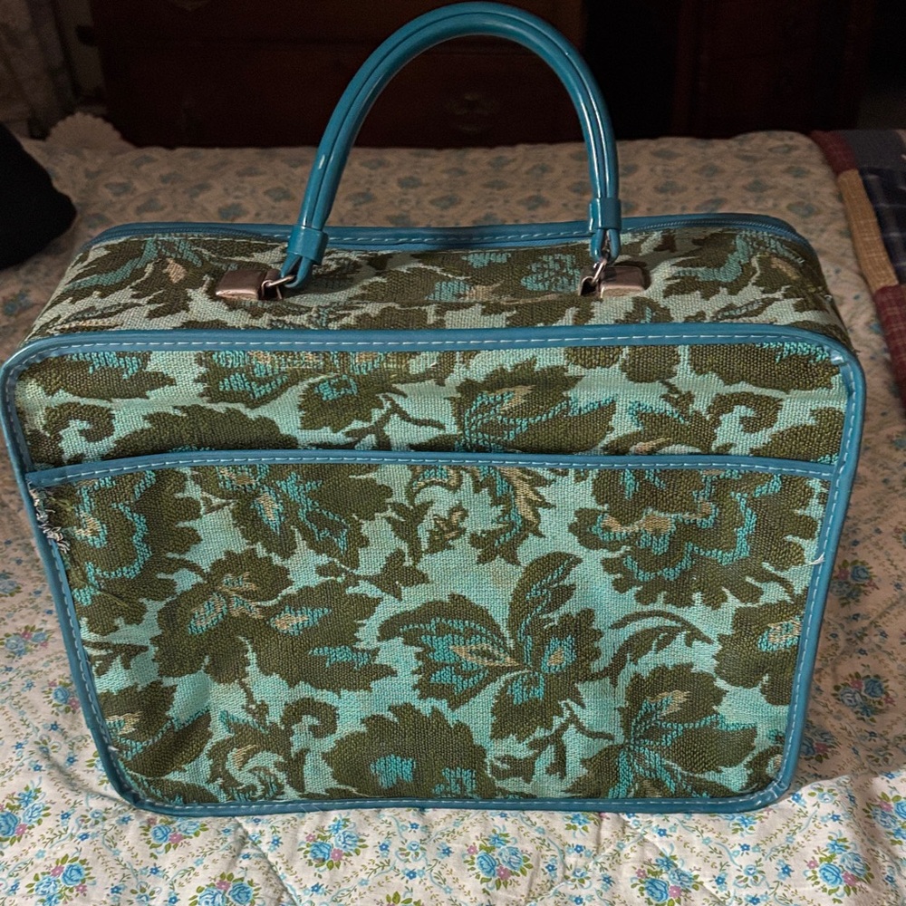 Vintage Travel Bag